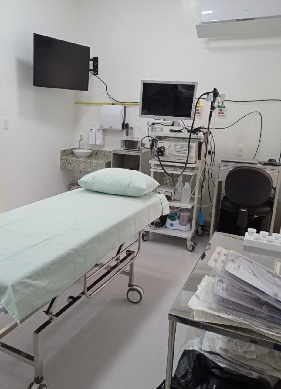 Sala de endoscopia do Hospital São José de Chapada.